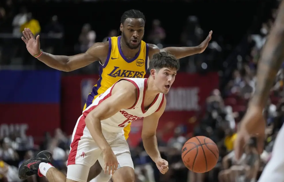 NBA夏联-谢泼德23+5+3帽 白魔20+10 布朗尼14中3 火箭大胜湖人