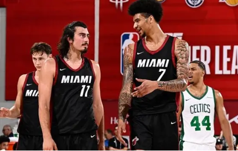 NBA夏联-热火5分险胜绿军 15号秀17分 哈克斯29+11+5 火箭旧将20分 NBA夏联-热火5分险胜绿军 15号秀17分 哈克斯29+11+5 火箭旧将20分