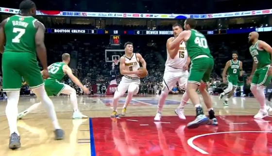 凯尔特人130-104大胜掘金!布朗21分 塔图姆17分 约基奇空砍20分 凯尔特人130-104大胜掘金!布朗21分 塔图姆17分 约基奇空砍20分