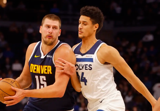 斯特劳瑟33分 约基奇7助攻 加尔扎29分 掘金132-126胜森林狼 斯特劳瑟33分 约基奇7助攻 加尔扎29分 掘金132-126胜森林狼