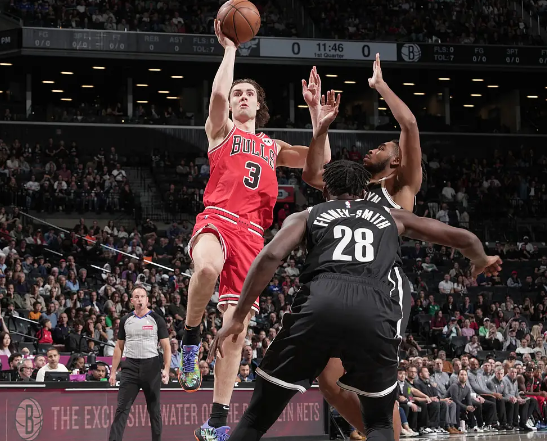 托马斯32分 崔永熙未进名单 武切维奇28+11 篮网力克公牛