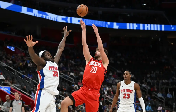 申京27+10 伊森18+9 康宁汉姆26+8+9 火箭险胜活塞