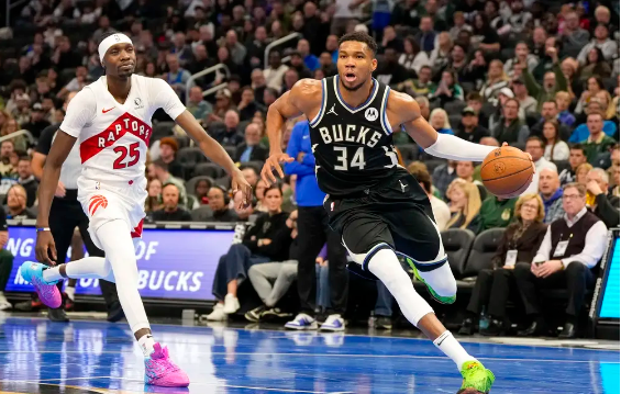 字母哥23+7 利拉德缺阵 迪克32分 雄鹿力克猛龙 字母哥23+7 利拉德缺阵 迪克32分 雄鹿力克猛龙