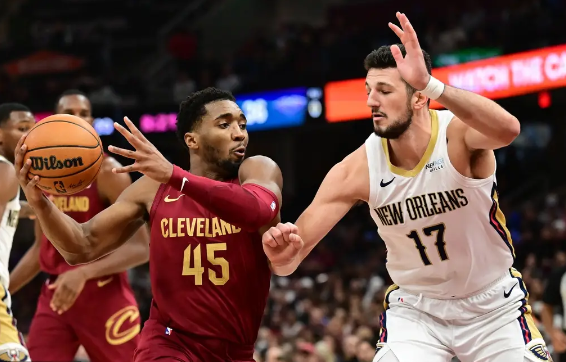 杰罗姆生涯新高29分 米切尔仅出战19分钟 骑士大胜残阵鹈鹕 杰罗姆生涯新高29分 米切尔仅出战19分钟 骑士大胜残阵鹈鹕