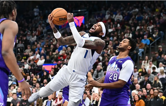 欧文30+6+9 格莱姆斯24分 独行侠击败爵士收获3连胜