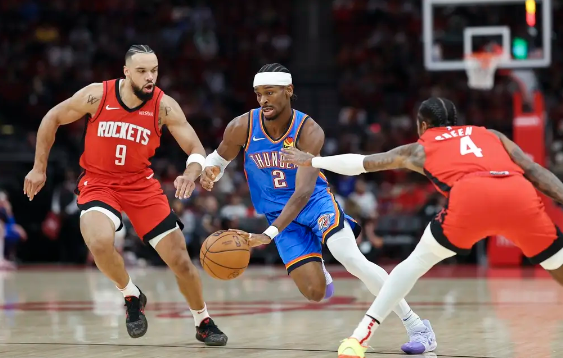 范弗里特38分 狄龙关键球权+压哨 亚历山大32+8 火箭复仇雷霆