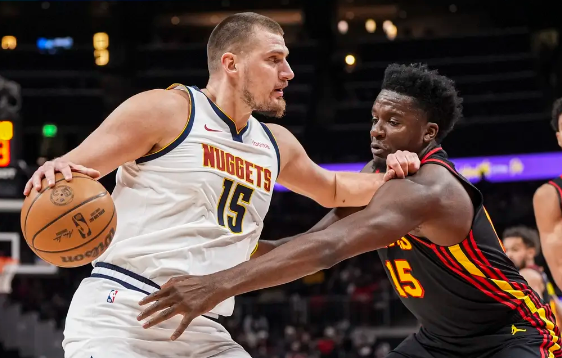 约基奇48+14+8 小波特26+7 吹杨15+10 掘金终结老鹰6连胜