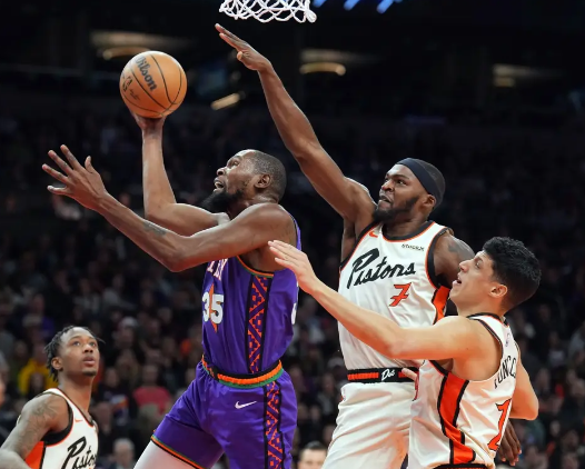 康宁汉姆28+13 杜兰特43+6+8失误 活塞7人得分上双射落太阳 康宁汉姆28+13 杜兰特43+6+8失误 活塞7人得分上双射落太阳