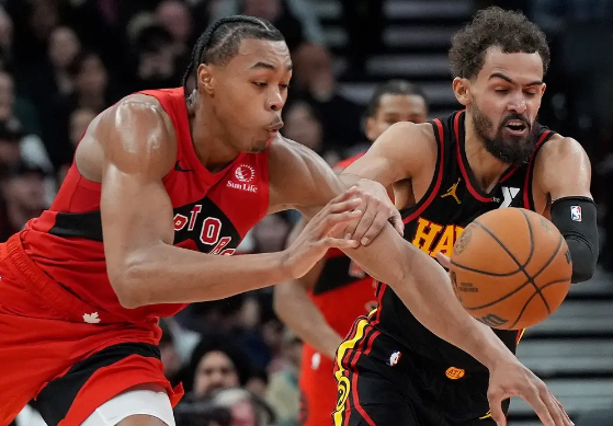 特雷-杨34+10 亨特22分 老鹰全场22次抢断送猛龙10连败 特雷-杨34+10 亨特22分 老鹰全场22次抢断送猛龙10连败