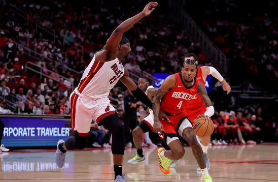 希罗27+6+9 末节冲突6人被驱逐 申京18+18+6 热火力克火箭 希罗27+6+9 末节冲突6人被驱逐 申京18+18+6 热火力克火箭