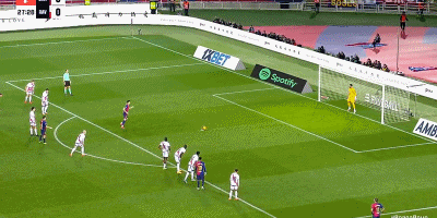 1739838799935344.gif 2.gif