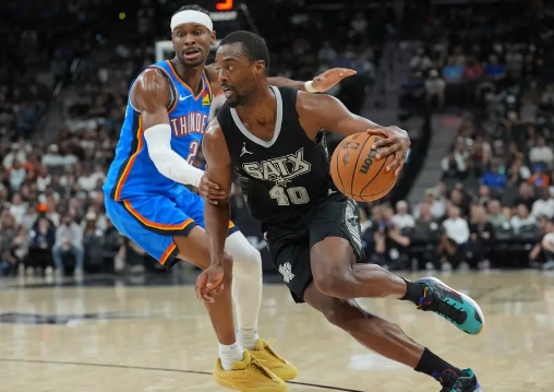 杰伦威41+6+7 亚历山大31+8 卡斯尔32+8 雷霆轻取马刺迎3连胜 杰伦威41+6+7 亚历山大31+8 卡斯尔32+8 雷霆轻取马刺迎3连胜