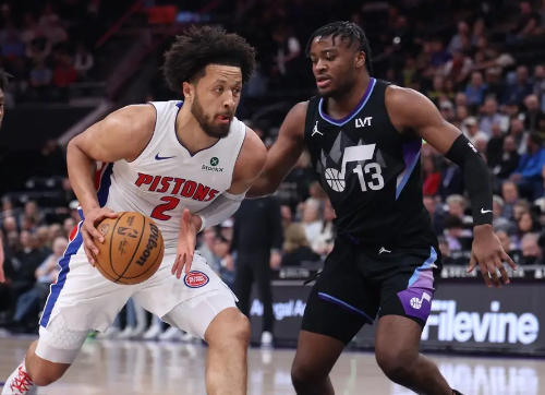 康宁汉姆29+9 菲利波夫斯基25+8 活塞6人上双大胜爵士