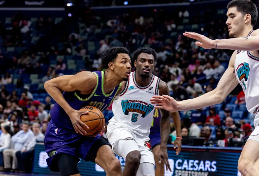 莫兰特32+6 贝恩30+9+8 墨菲27+5 灰熊送鹈鹕4连败 莫兰特32+6 贝恩30+9+8 墨菲27+5 灰熊送鹈鹕4连败