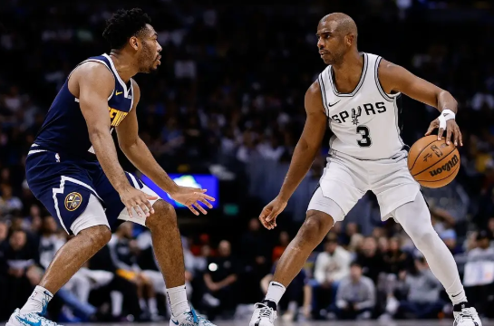 巴恩斯20+8 保罗17+8 威少30+11+6 掘金5大主力缺阵不敌马刺 巴恩斯20+8 保罗17+8 威少30+11+6 掘金5大主力缺阵不敌马刺