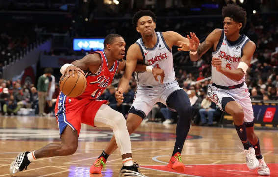 道丁生涯新高30分 末节合罚35球 76人轻取奇才止12连败