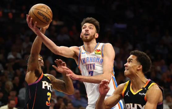 杰伦威33+7 比尔25分 SGA&KD缺阵 太阳不敌雷霆无缘附加赛 杰伦威33+7 比尔25分 SGA&KD缺阵 太阳不敌雷霆无缘附加赛