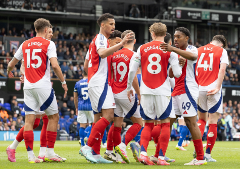 英超-十人伊镇0-4惨负阿森纳 戳萨双响,恩瓦内里破门 英超-十人伊镇0-4惨负阿森纳 戳萨双响,恩瓦内里破门